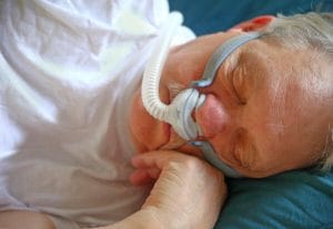 The Pros and Cons of a Mini-CPAP Machine